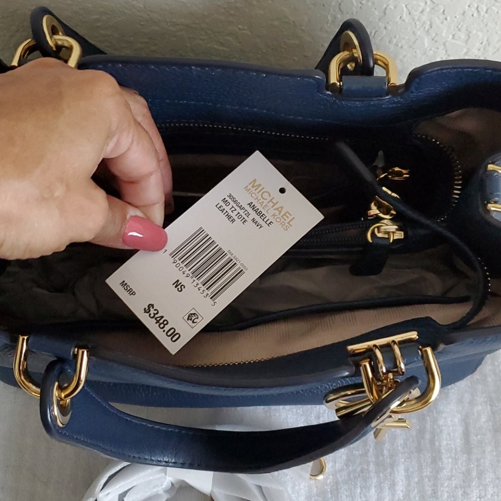 Bag - Picture 3 of 8